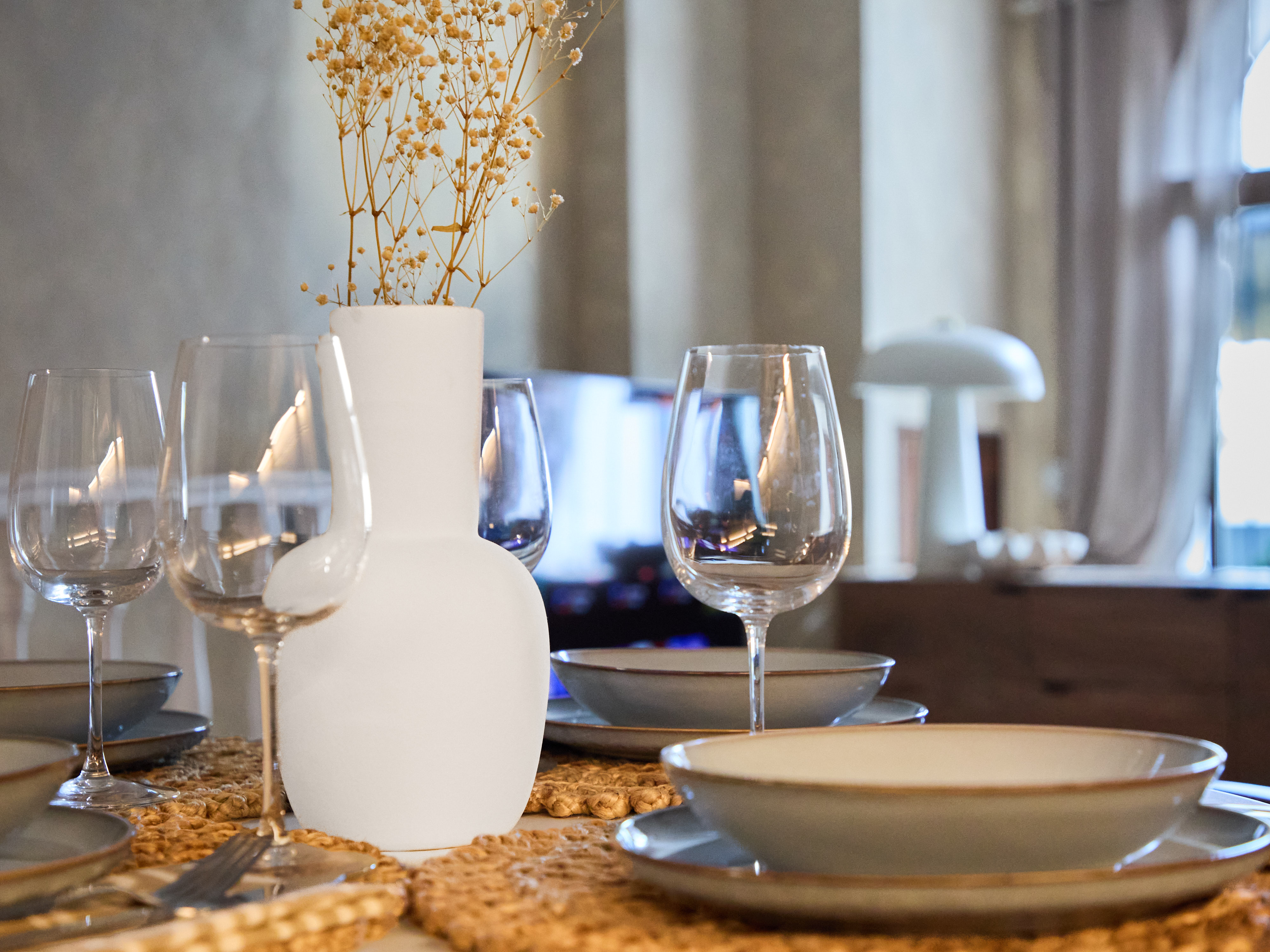 Dining setting at Casa Wanda prepared for a relaxed Mediterranean stay