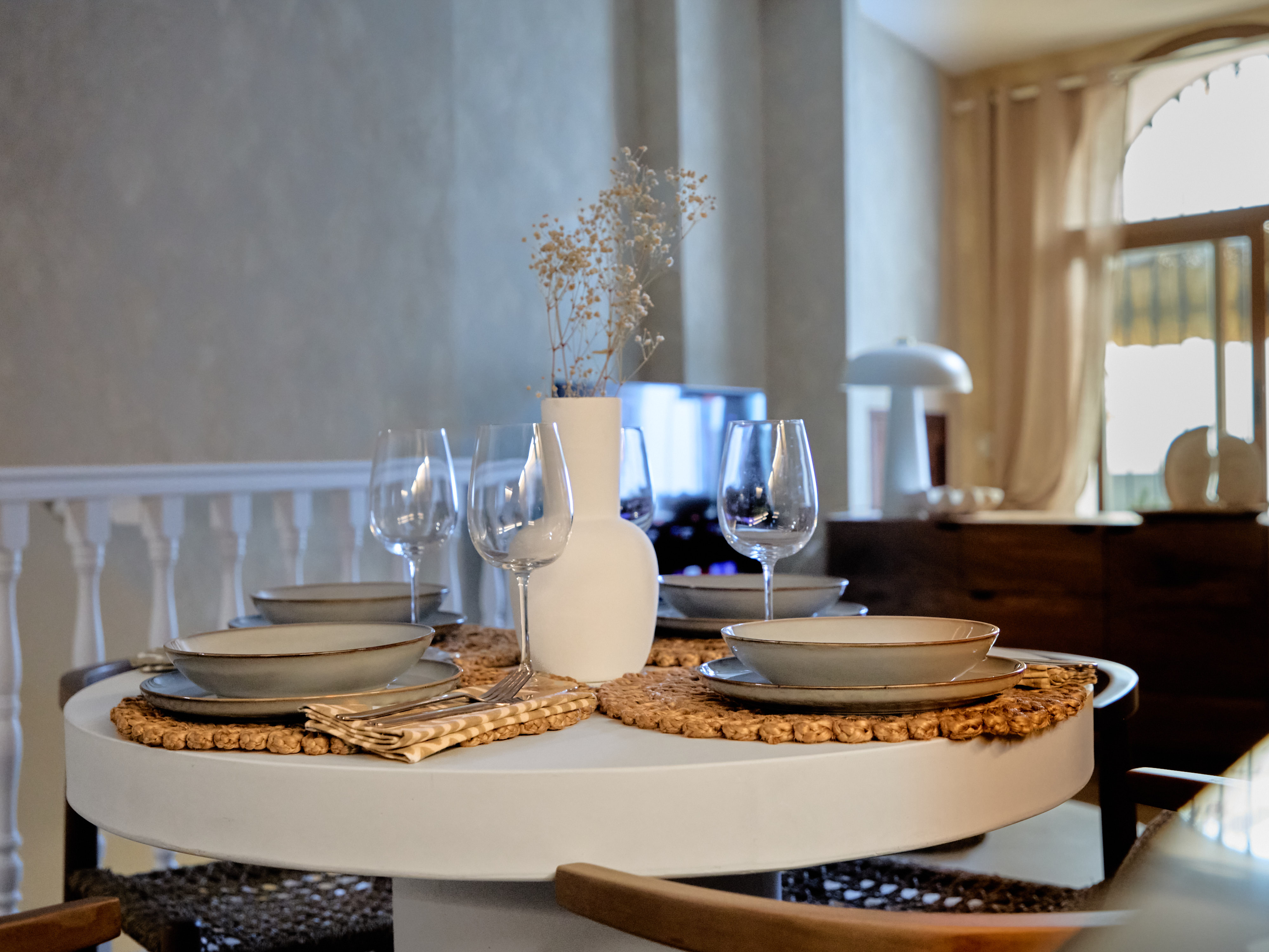 Dining setting at Casa Wanda prepared for a relaxed Mediterranean stay